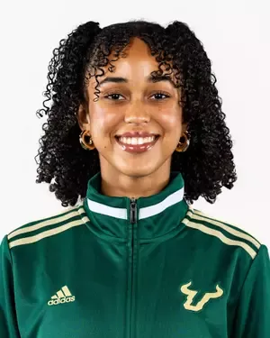 Giovana Meade, Track and Field, undefined