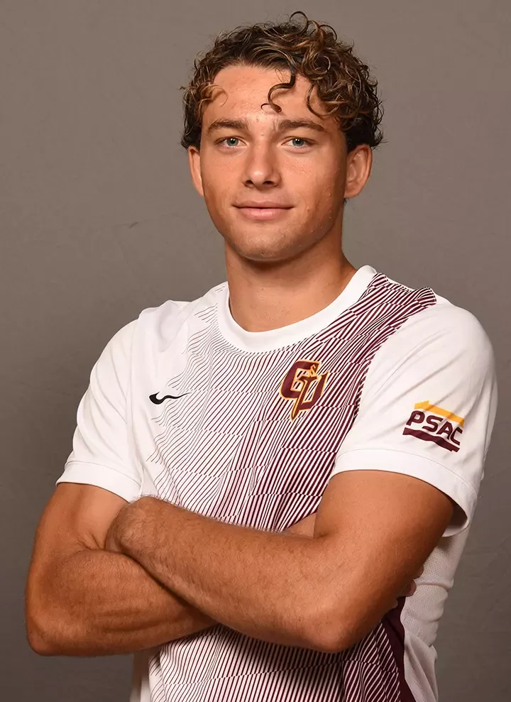Mario Lindo, Soccer, Gannon University