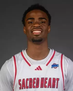 Taj Bryant, Basketball, Sacred Heart University