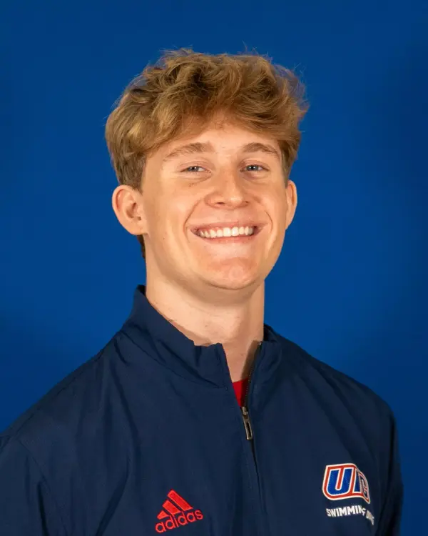 Kenneth Wills, Swimming & Diving, University of Illinois Chicago