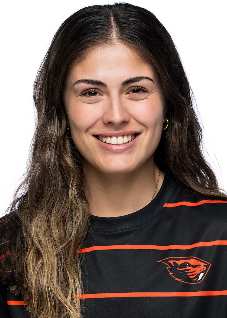 Isa Calderon, Soccer, Oregon State University