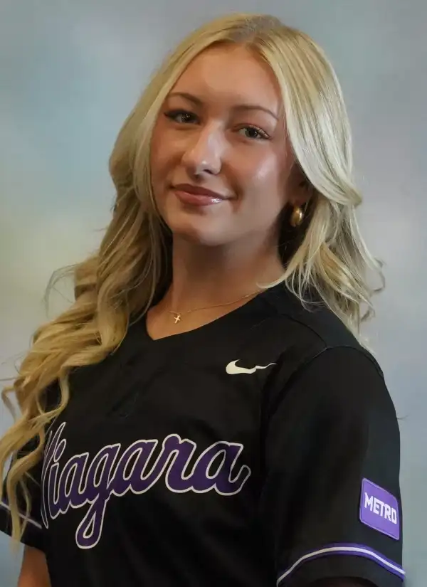 Layla Weaver, Softball, Niagara University