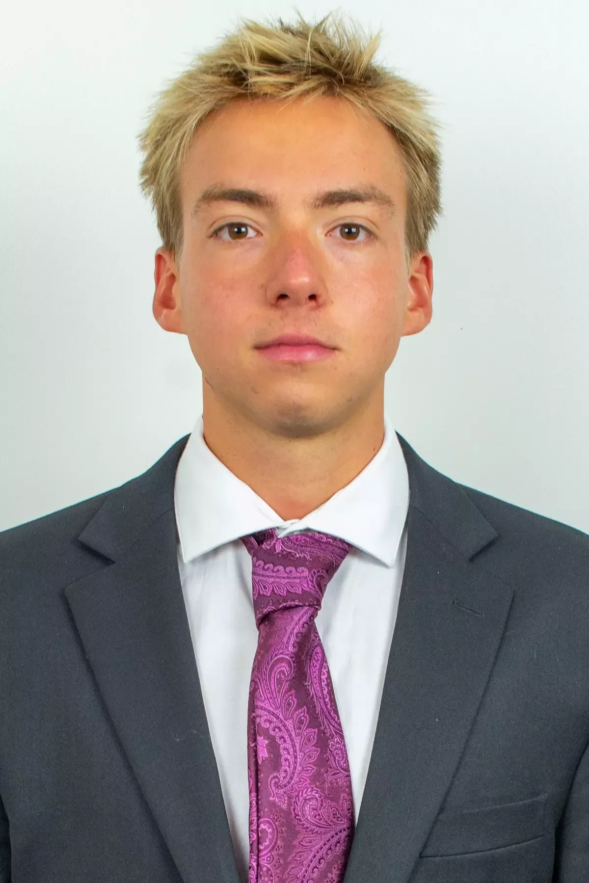Max Buchen, Swimming & Diving, Iona University