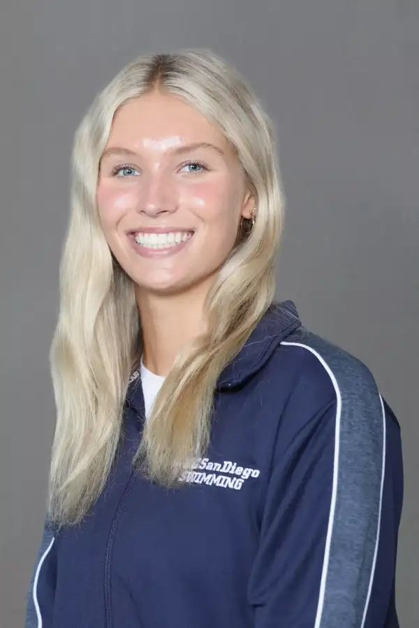Brooke Shumway, Swimming & Diving, University of California, San Diego