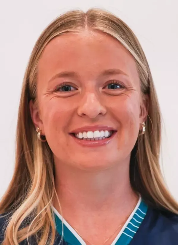 Viktoria Hankova, Soccer, University of North Carolina Wilmington
