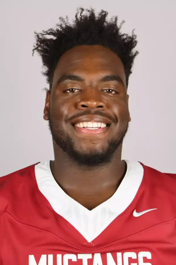 Chavarius Garrett, Football, Midwestern State University