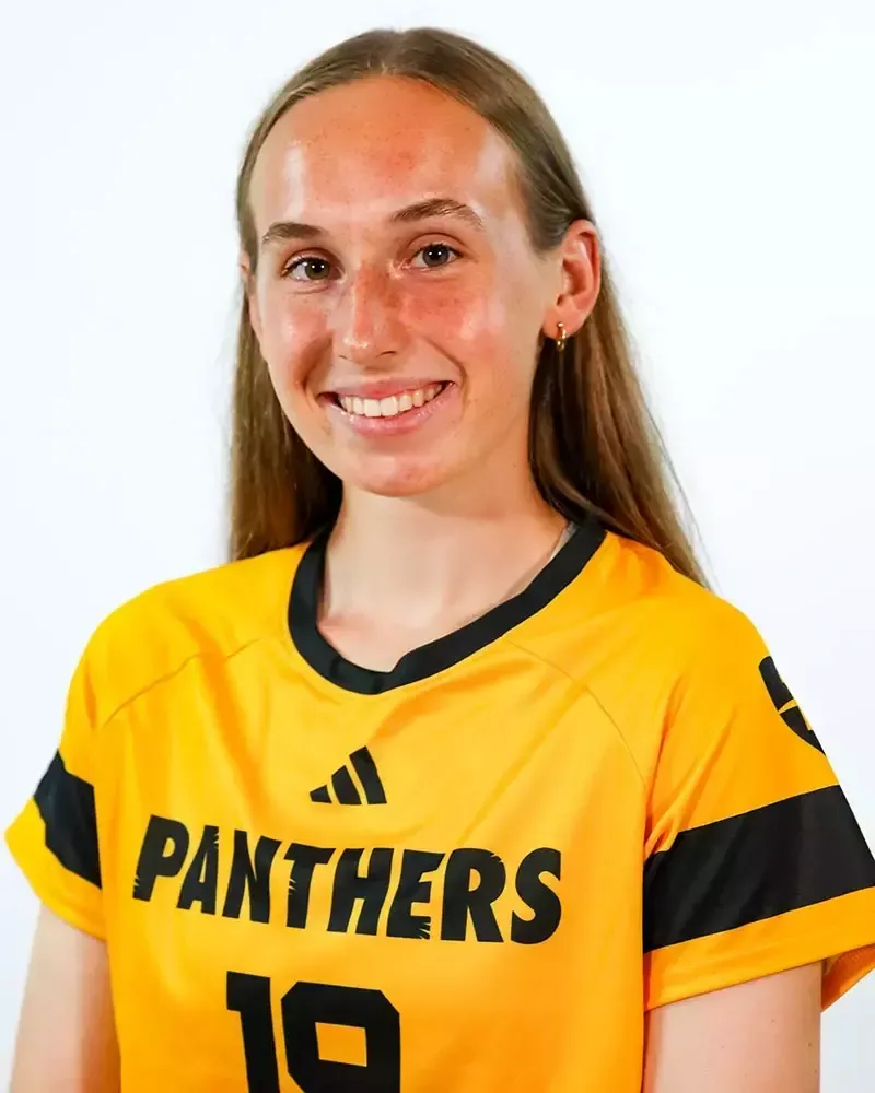 Ashlyn Derosier, Soccer, undefined