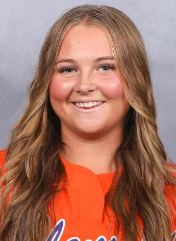 Sophia Burmeister, Softball, undefined