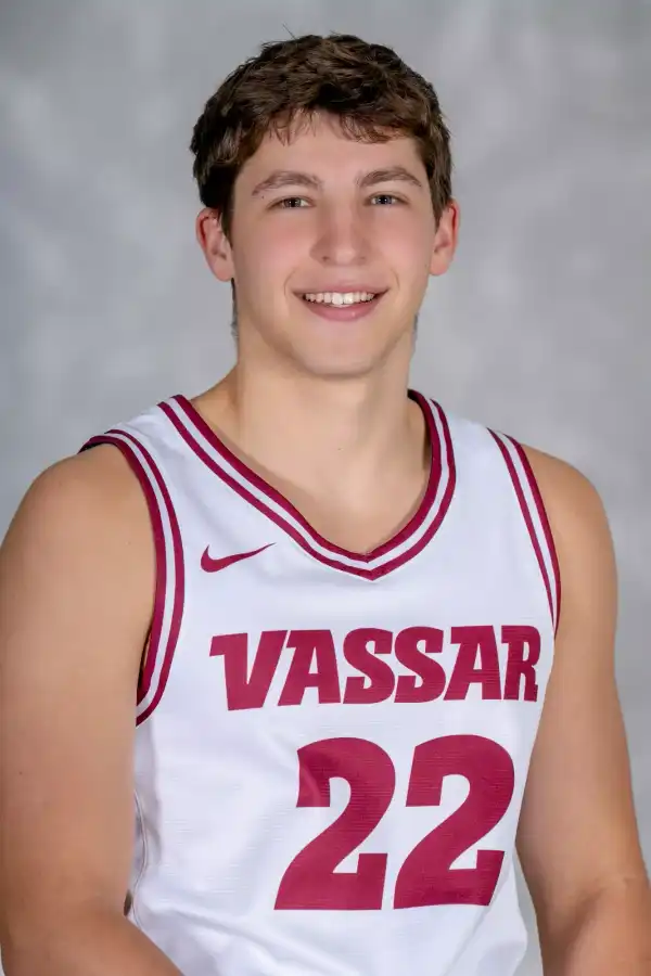 Chris Ferrare, Basketball, Vassar College