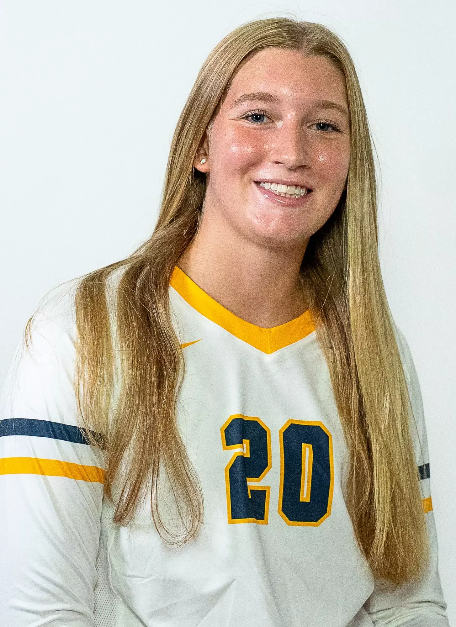 McKenna Corcoran, Volleyball, undefined