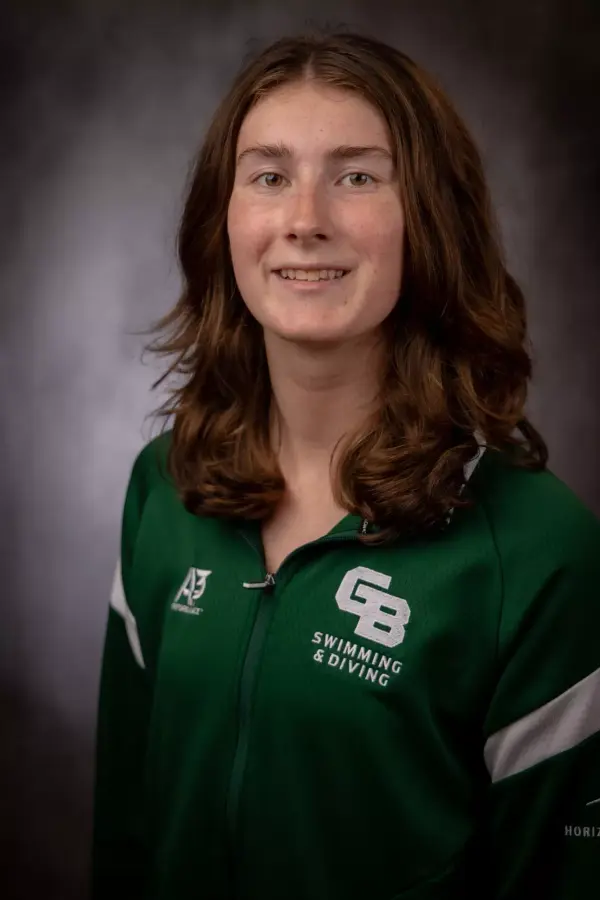 Rachel Houlgate, Swimming & Diving, University of Wisconsin-Green Bay
