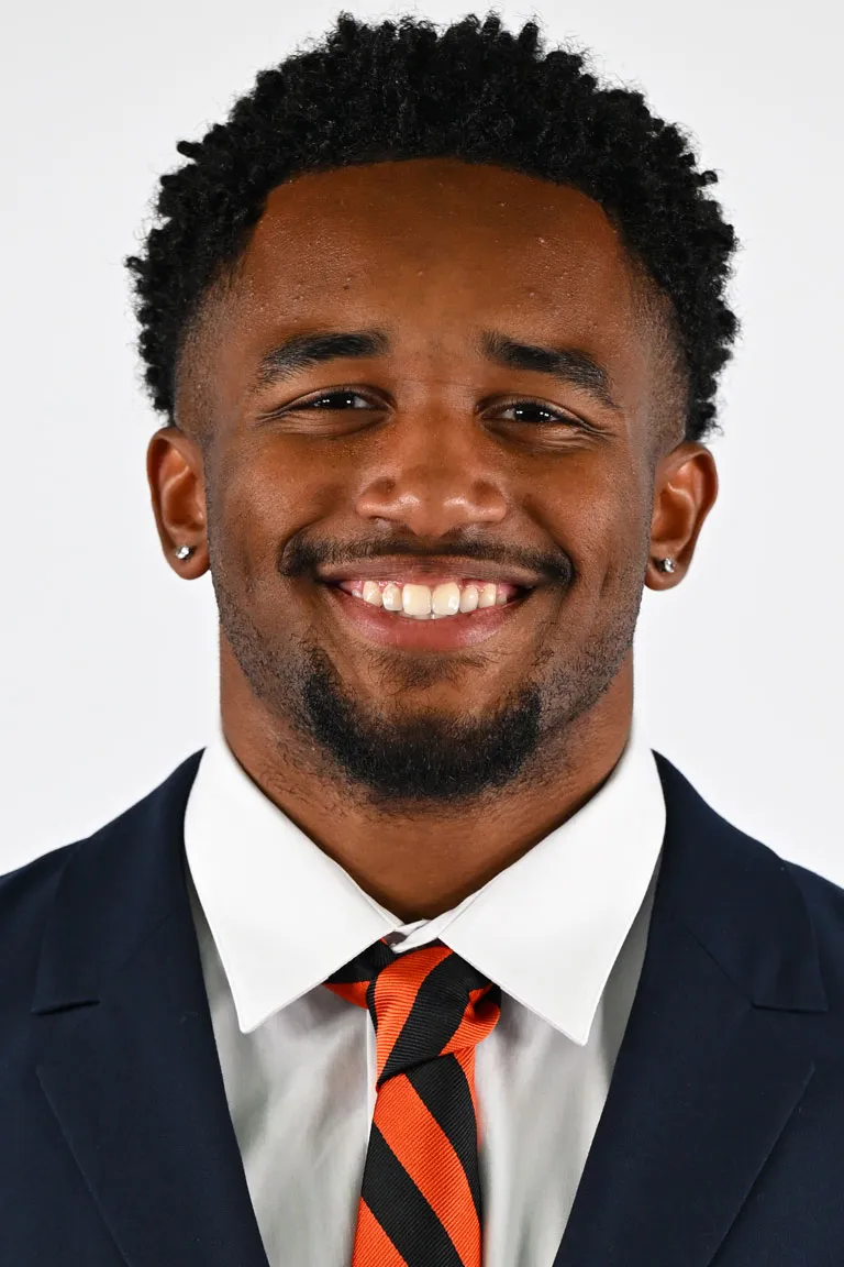 Christian Lynch, Football, undefined