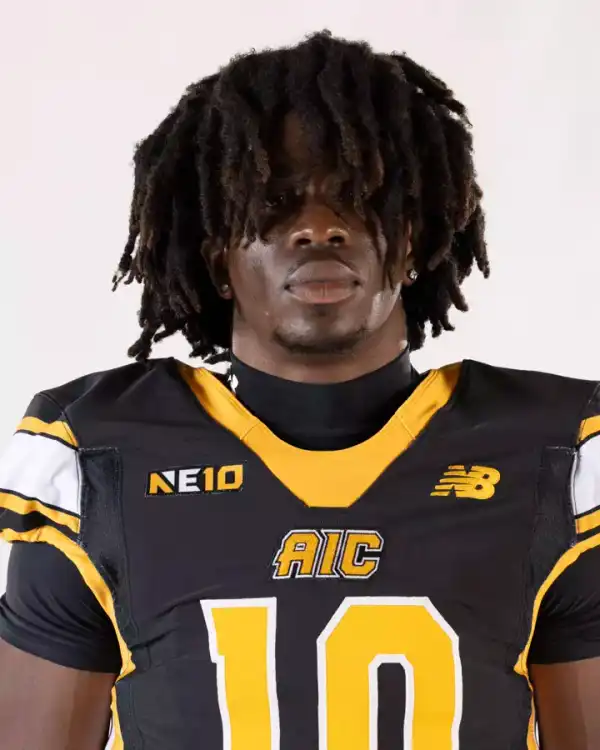 Salnave Esterlin, Football, American International College