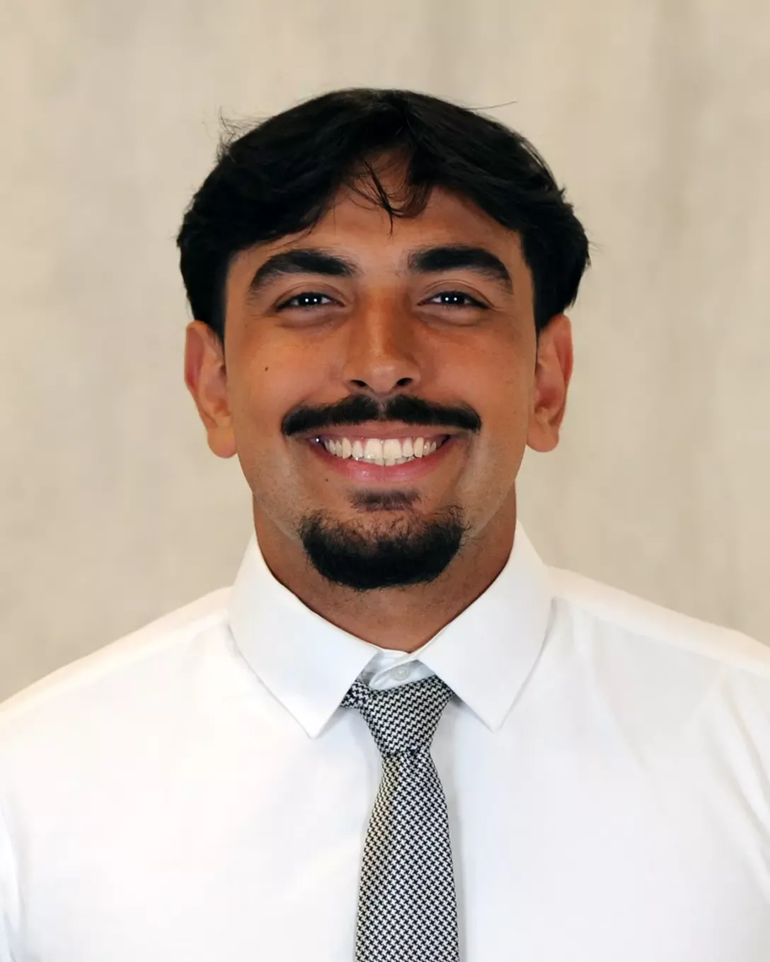 Antonio Barrera, Football, Carleton College