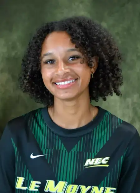 Hope Adigun, Soccer, Le Moyne College