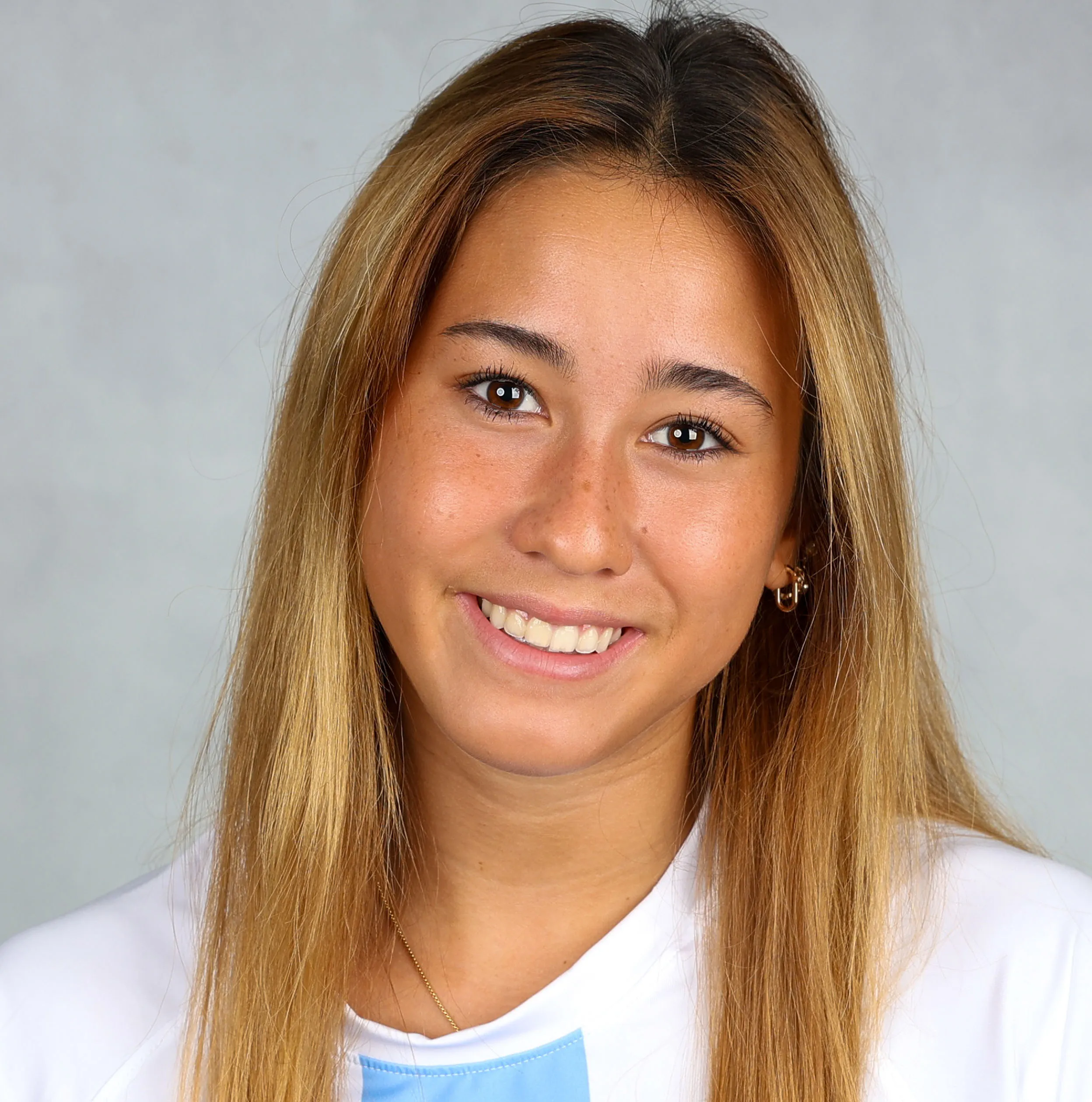Koto Davis, Soccer, undefined