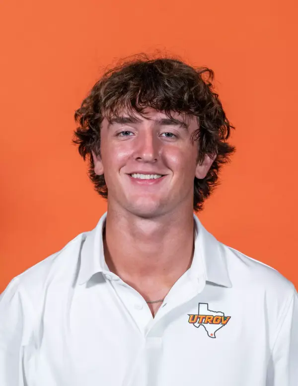 Gunner Naivar, Football, University of Texas Rio Grande