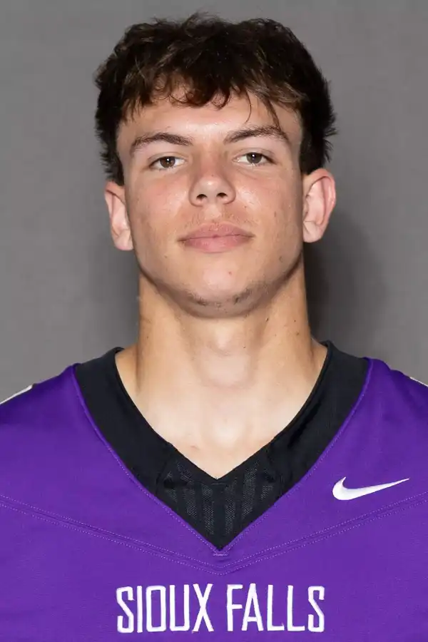 Brogan Benes, Football, University of Sioux Falls