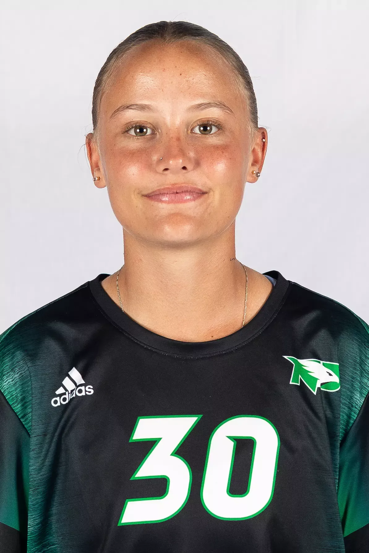 Julia Goncalves, Soccer, University of North Dakota