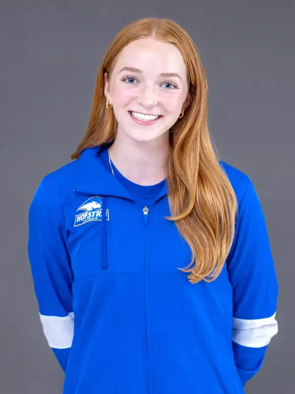 Julia Mills, Track and Field (O), Hofstra University
