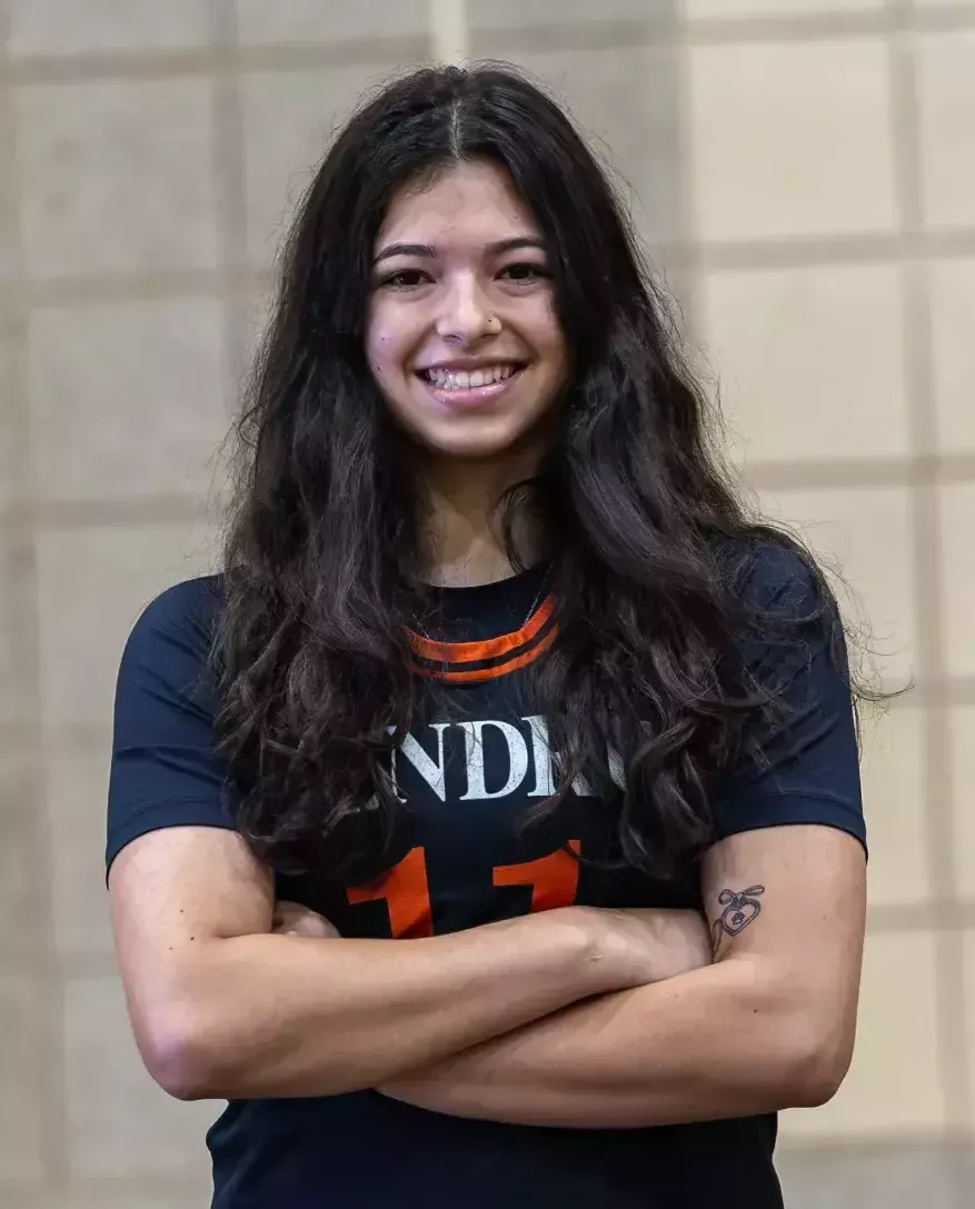 Izzy Fernandez, Basketball, Hendrix College
