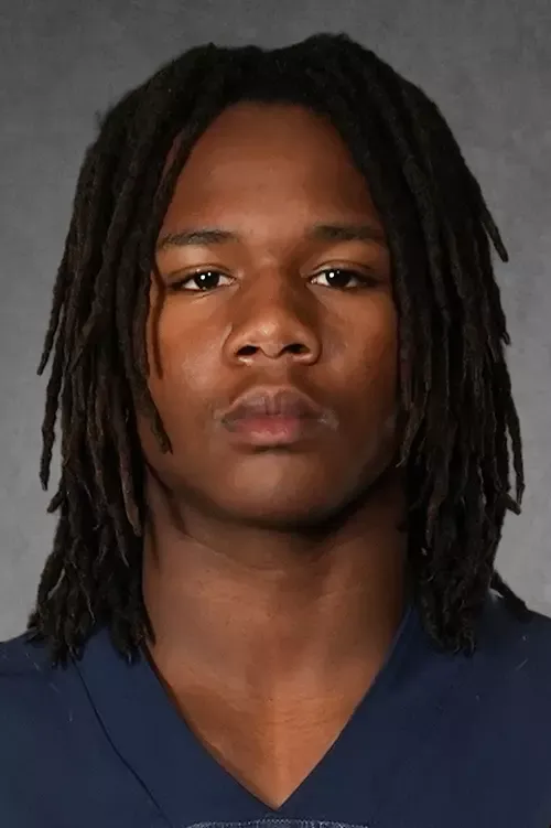 Etienne Isuk, Football, undefined