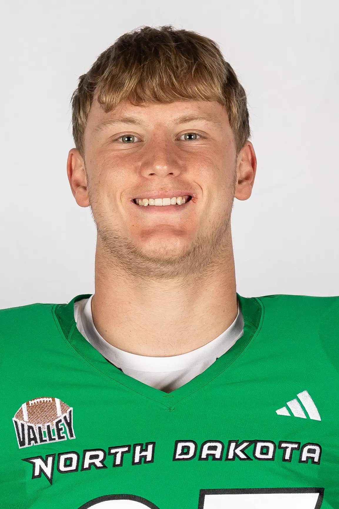 Noah Milburn, Football, undefined