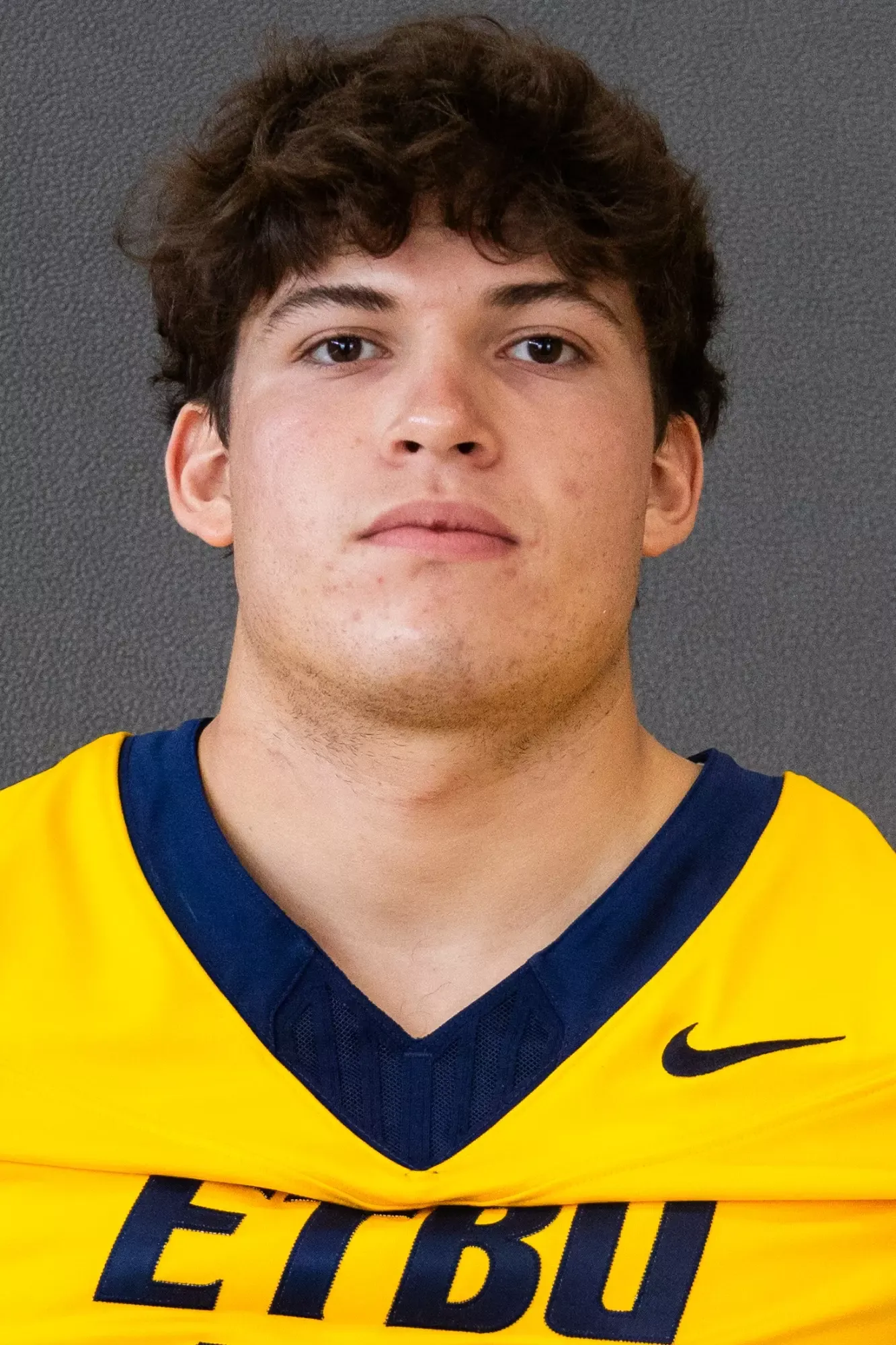 Carlo Ruiz, Football, undefined