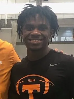 Donovan Higgins, Football, undefined