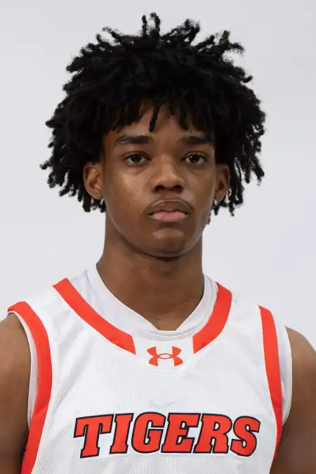 Vince Perkins, Basketball, Rochester Institute of Technology