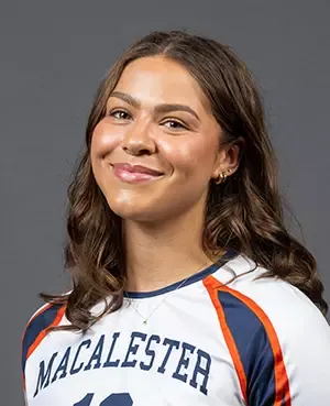 Maxine Holmes, Volleyball, Macalester College