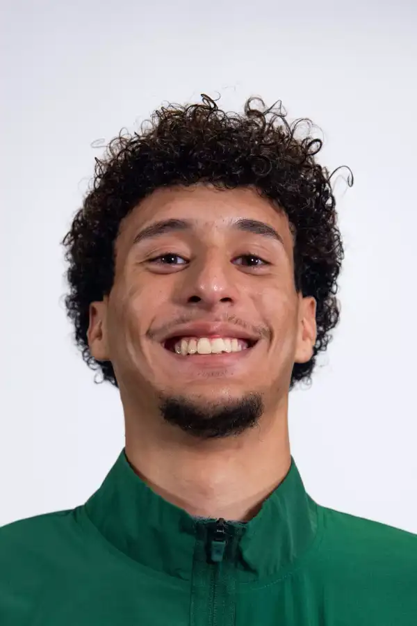 Adrian Alvarez, Fencing, Wagner College