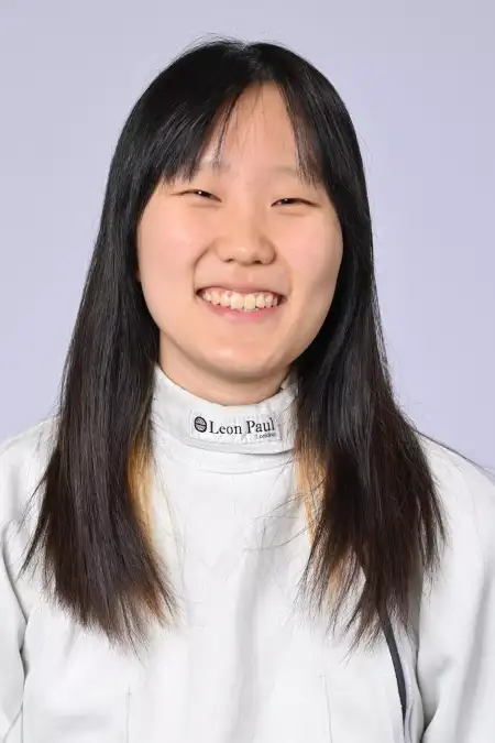 Eugenie Cha, Fencing, Massachusetts Institute of Technology