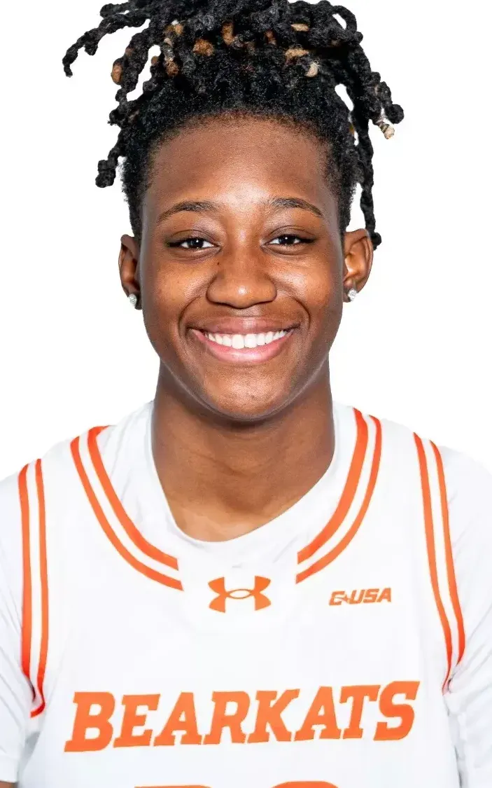 Amya Hall, Basketball, undefined