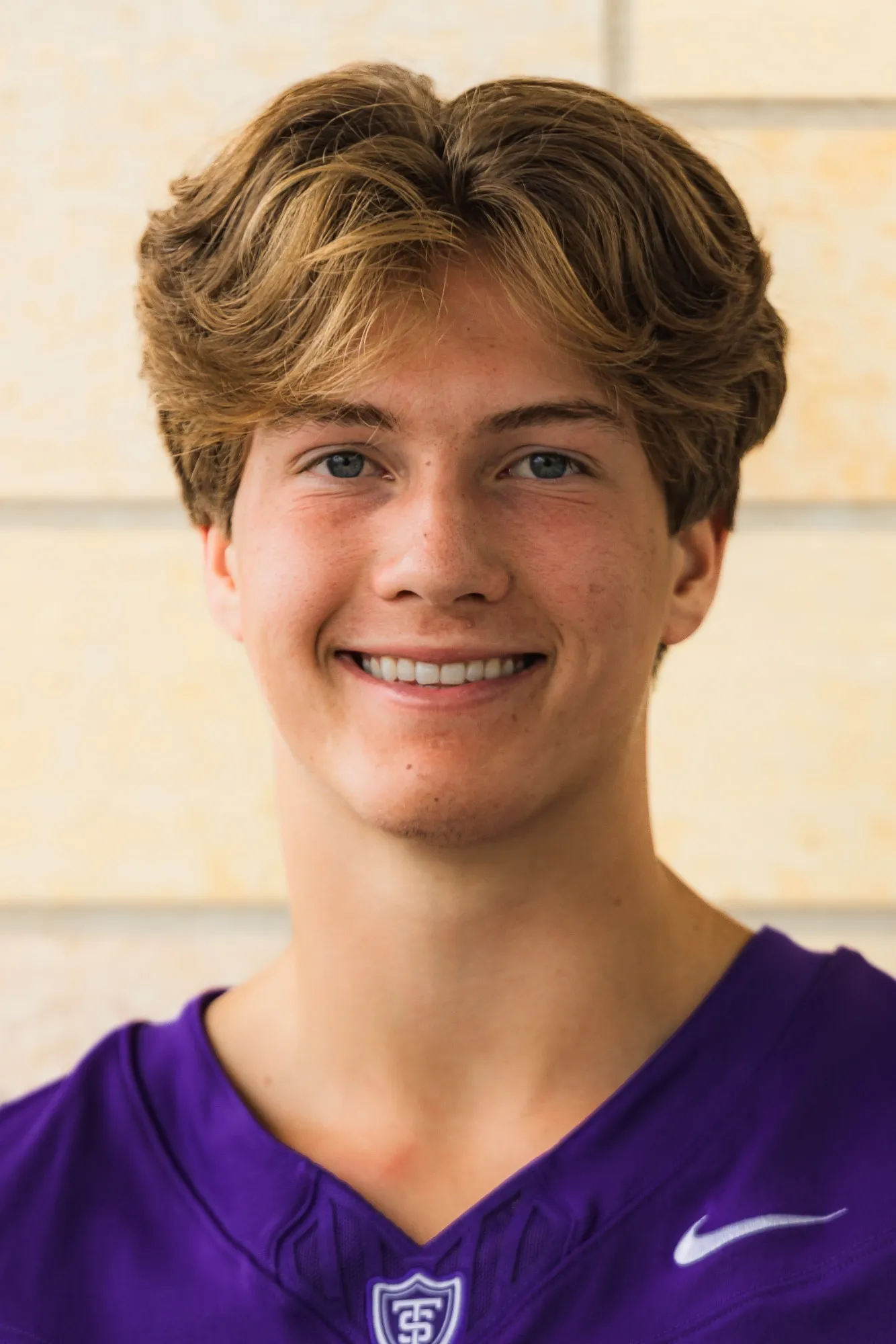 Carter Carstens, Football, undefined