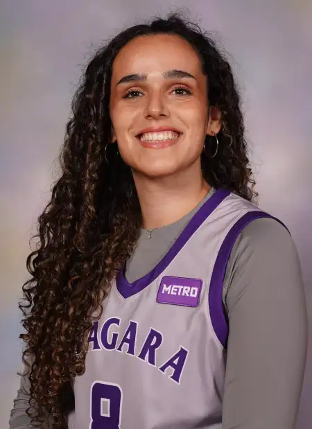 Alejandra Rioja, Basketball, Niagara University