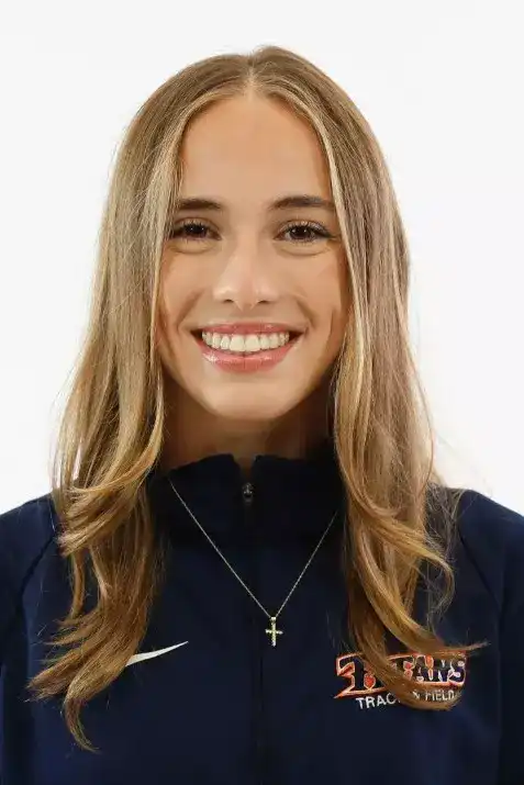 Natalie Maahs, Track and Field (O), California State University, Fullerton