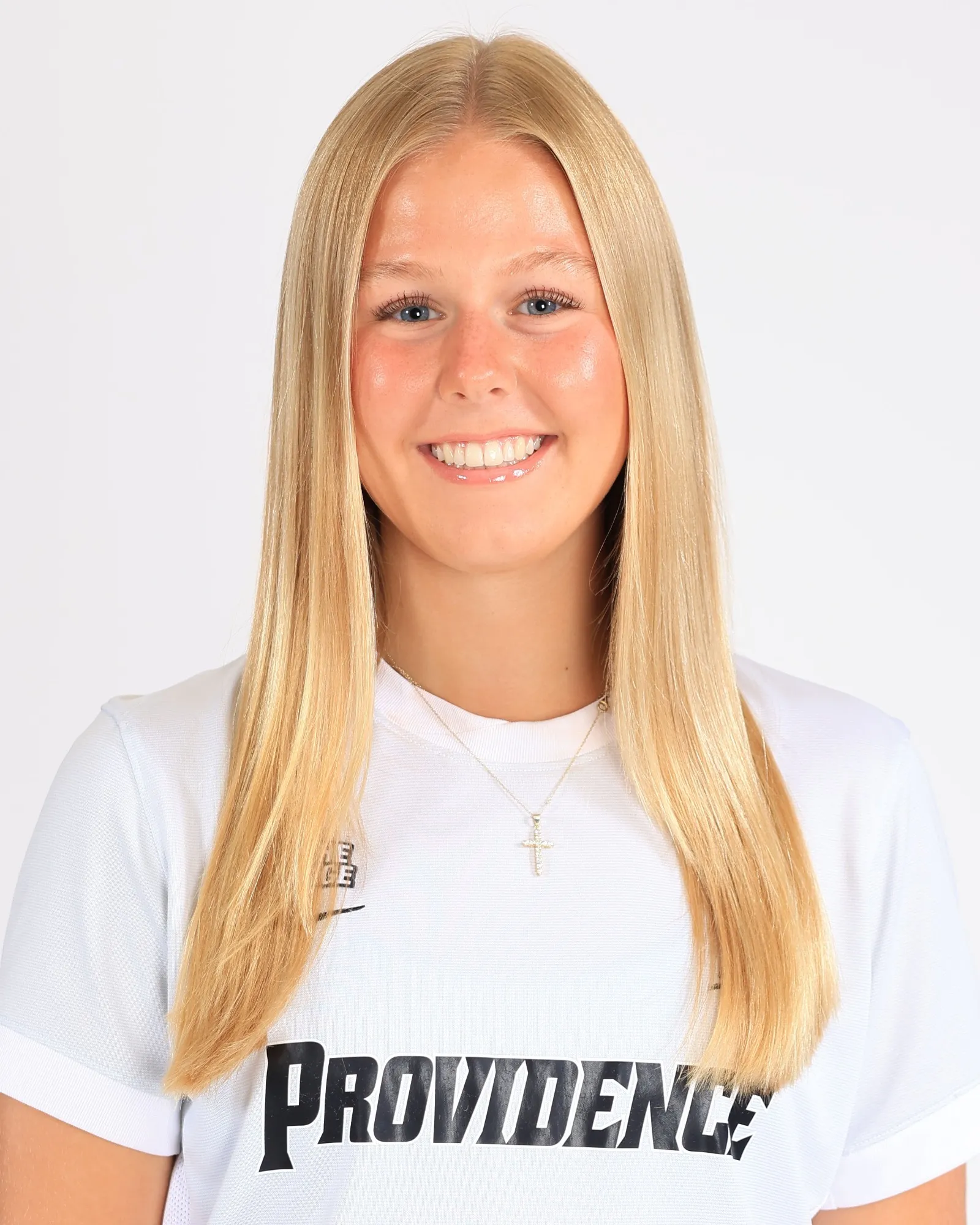 Mara Batchen, Soccer, undefined