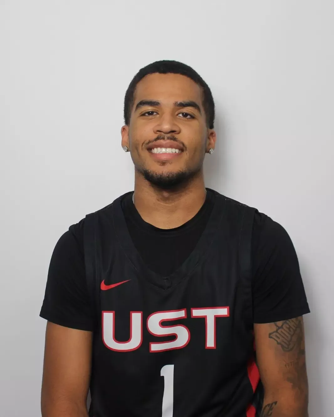 Corey Thompson, Basketball, University of St. Thomas (TX)