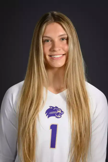 Ashlyn Cobb, Volleyball, Western Carolina University