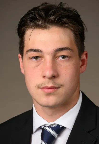 Aiden Fink, Hockey, undefined