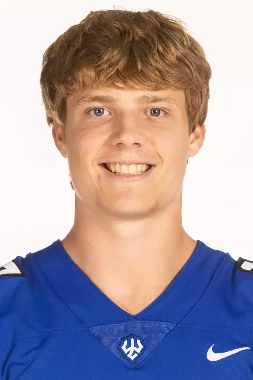 Carter Shallcross, Football, undefined