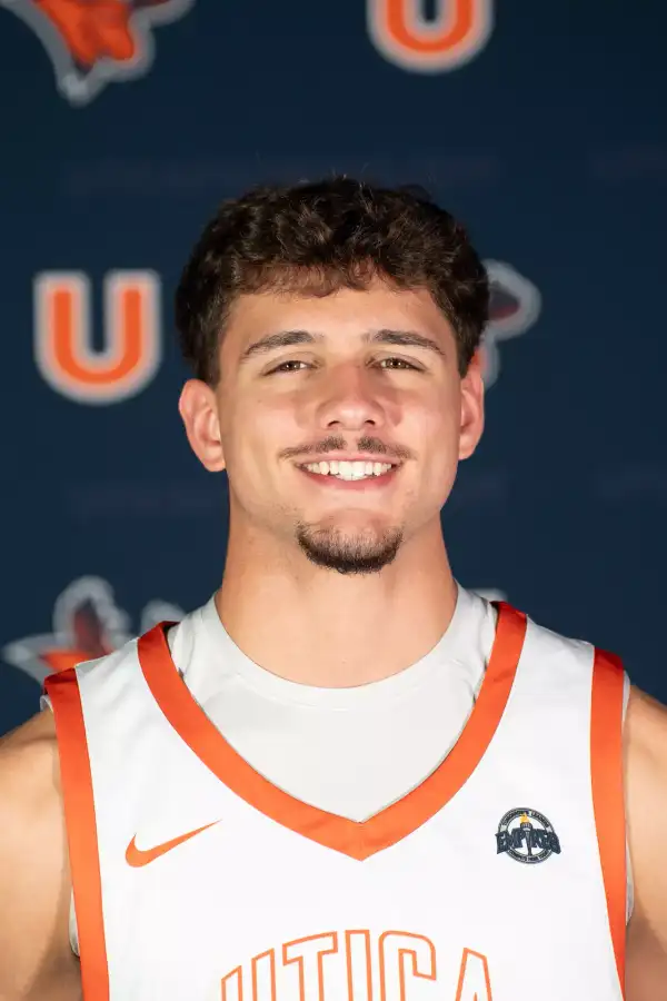 Zachary Petucci, Basketball, Utica University
