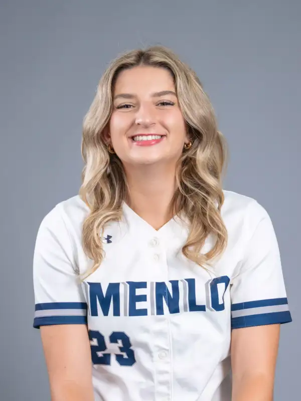 Ava Messina, Softball, Menlo College
