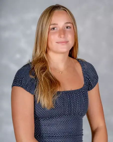 Gwen Serafin, Swimming & Diving, Marist University