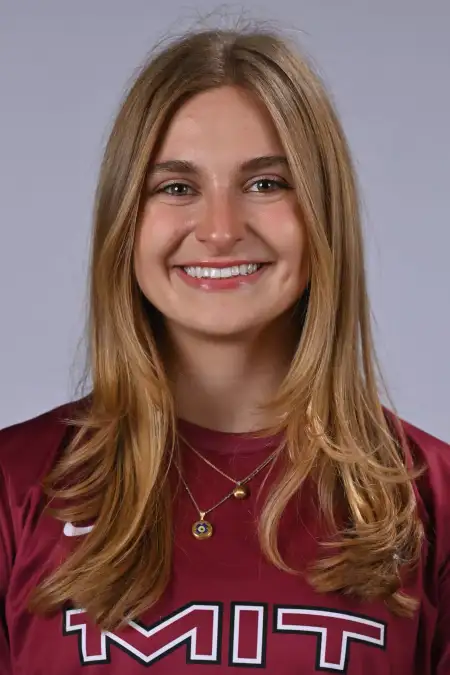 Ayla Sumer, Soccer, Massachusetts Institute of Technology