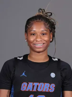 Laila Reynolds, Basketball, undefined