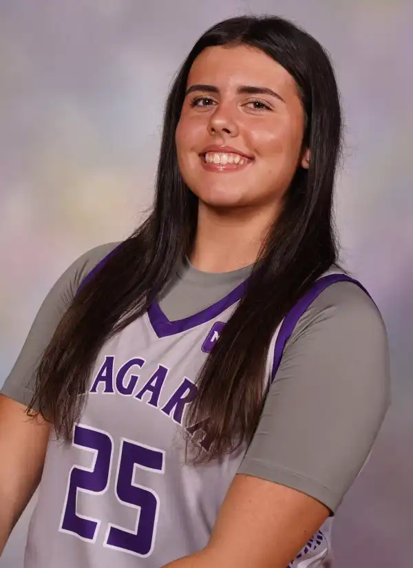 Tania Barredo, Basketball, Niagara University