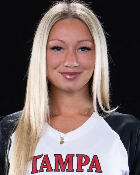 Ella Armas, Soccer, undefined