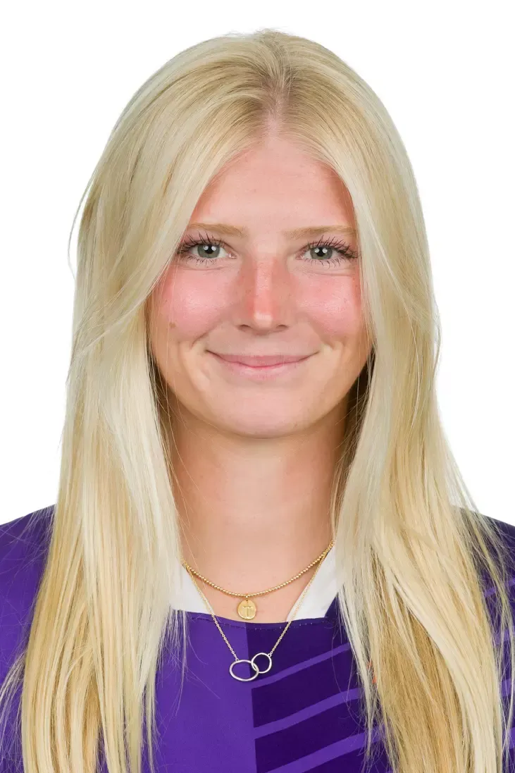 Sophie Minnillo, Soccer, undefined